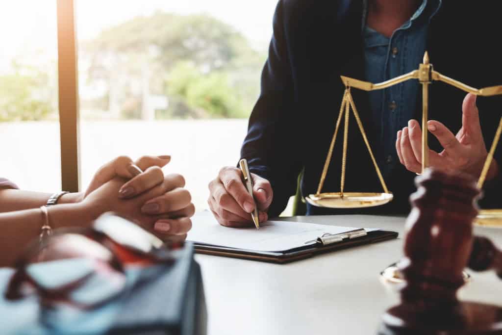 Court Applications vs. Mediation: A Less Stressful Path with EH Mediation Sutton
